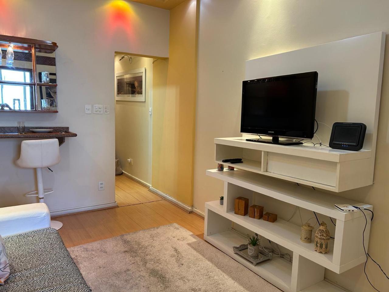 Apartamento Sensatez Em Copa Rj Uma Quadra Da P4